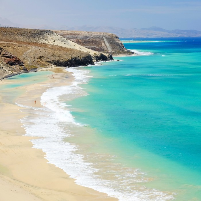 Photo img/photo/photo-802622088-ES-FUE.jpg